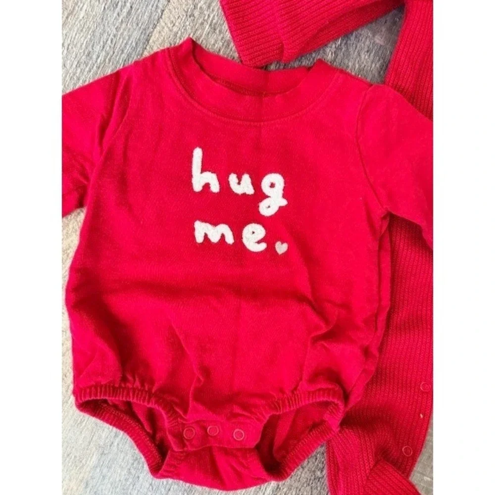 Carters Little Chickadees Baby Girls Red Hug Me Little Love Bodysuit Sleeper Set